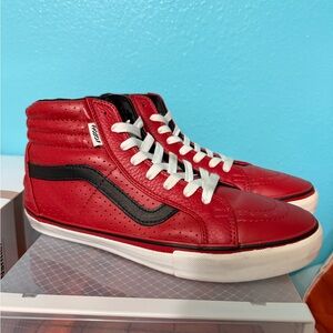 Vans Sk8-Hi Style Red Leather High-Top Sneakers. HOSOI JAPAN. 9.5